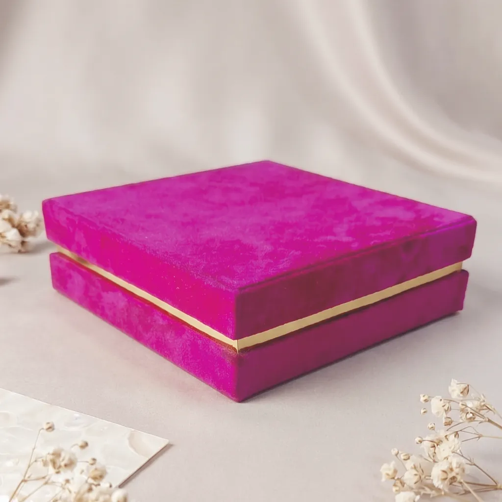 Jewellery Box Velvet 6×6×1.5″ J61